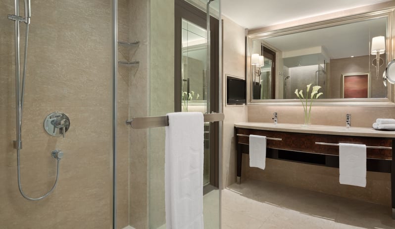 Shangri-La Hotel Kuala Lumpur-Premier Selection Suite 3_3599